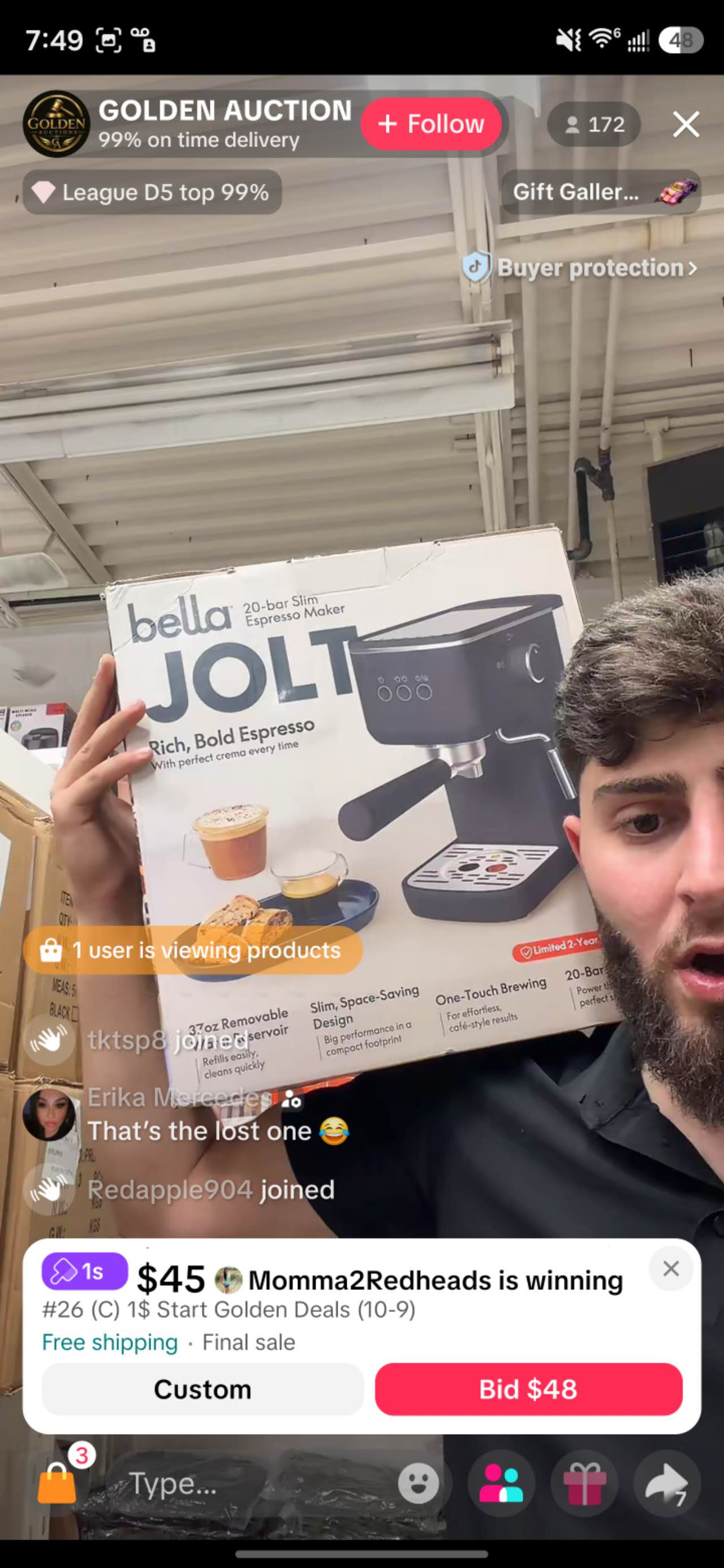 TikTok Live Auction Warehouse Host